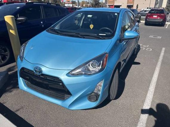 TOYOTA PRIUS C 2015 JTDKDTB32F1100240 image